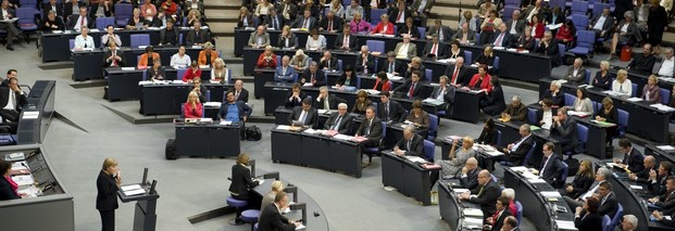 SPD: Keine Eile bei Fiskalpakt, Eilbedürftigkeit bei ESM