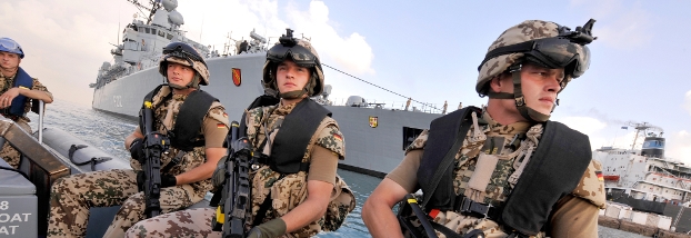 Atalanta: Piratenjagd am Strand