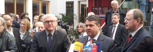 SPD-Troika: Fiskalpakt nicht antasten, aber ergänzen