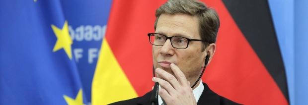 Ukraine: Westerwelle droht, Mißfelder will klagen