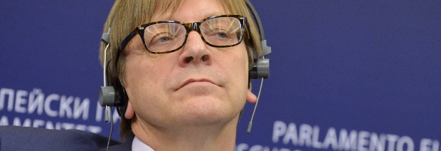 "Alle stehen mit dem Rücken zur Wand"