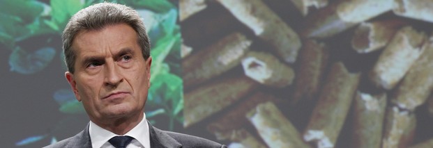 Oettinger für Kombi-Vorgaben zu Erneuerbaren und CO2-Emissionen