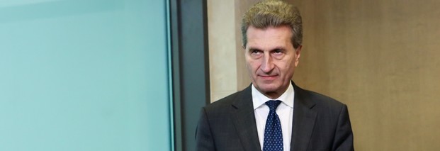 Energieeffizienz-Ausnahmen für Großbritannien und Frankreich, aber nicht für Deutschland? Das soll EU-Energiekommissar Günther Oettinger nochmal „ernsthaft prüfen und korrigieren“, fordert Wirtschaftsminister Philipp Rösler. Foto: EC