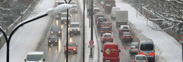 "Kniefall vor der Autoindustrie"