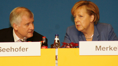 Seehofer: Flüchtlings-Obergrenze eine Frage der Glaubwürdigkeit