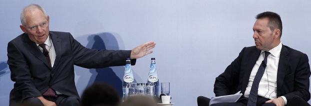 Schäuble warnt in Griechenland vor neuem Schuldenschnitt
