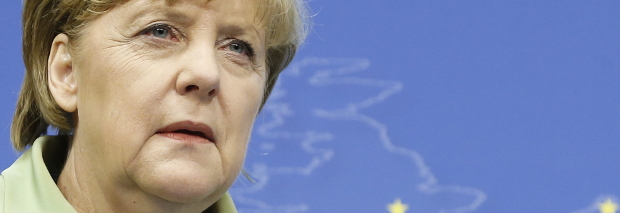 Flüchtlingskrise: Merkel räumt Fehler in Flüchtlingspolitik ein