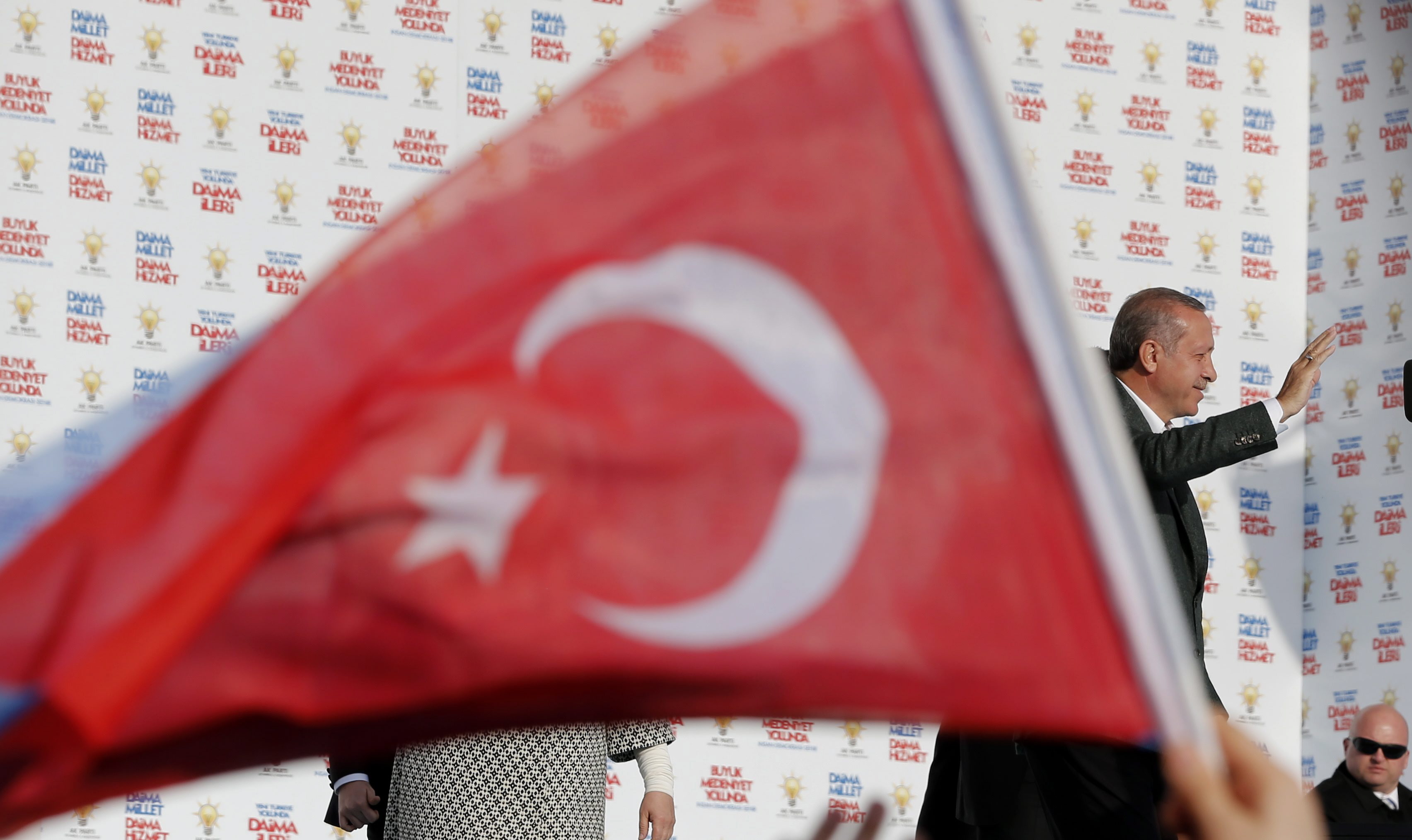 Kommunalwahlen in der Türkei: Ministerpräsident Erdogan als Alleinherrscher?