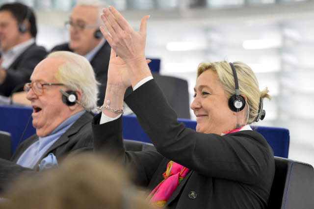 Front National gewinnt die Europawahlen in Frankreich