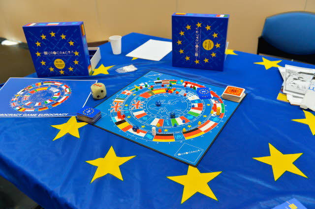 Die neuen Parteien Europas: Königsmacher im nächsten EU-Parlament?