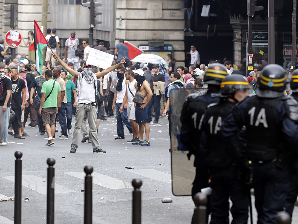 Proteste gegen Gaza-Militäreinsatz: Frankreich verurteilt "anti-semitische" Ausschreitungen