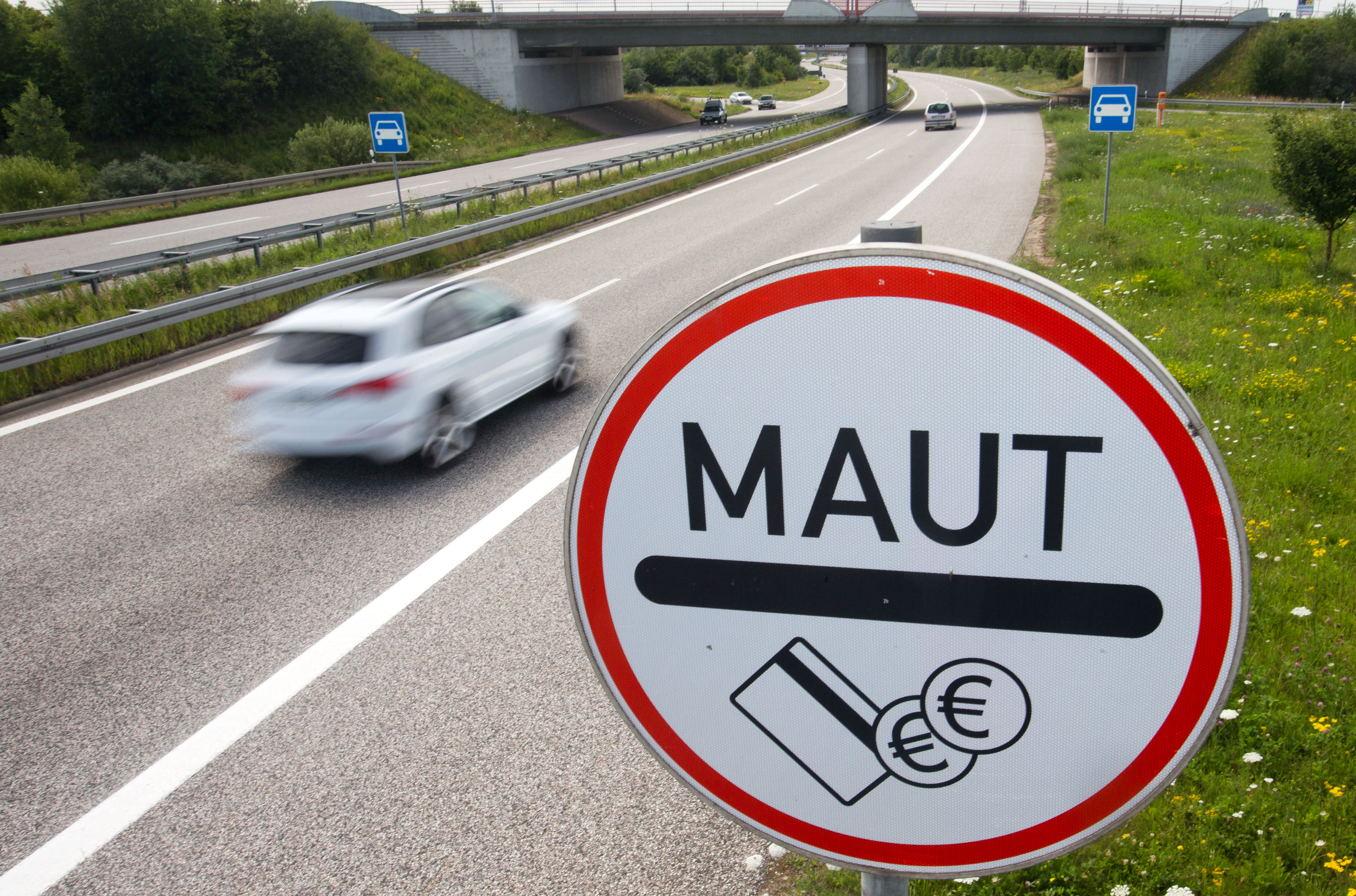 SPD-Verkehrsexpertin fordert neues Pkw-Maut-Konzept