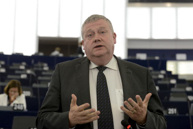 EU-Parlament: Vor der Kommissionswahl rumort es in der großen Koalition