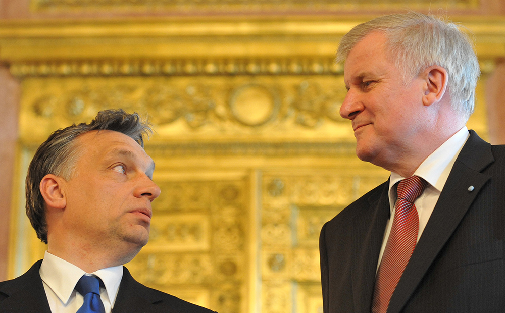 Orban vergleicht Grenzschließung für Flüchtlinge mit Mauerfall
