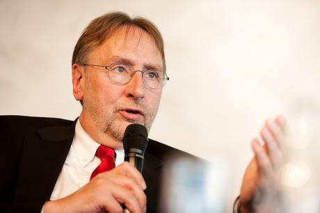 Der SPD-Europaabgeordnete Bernd Lange ist Vorsitzender des Handelsausschusses und Gegner des ISDS-Investorenschutzes.