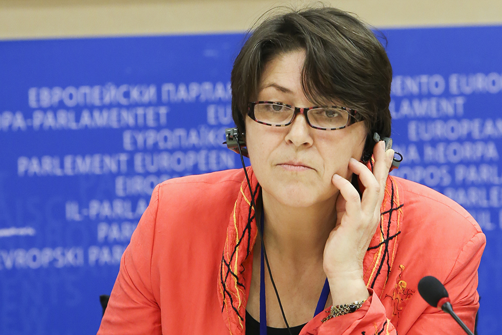 Pkw-Maut: Verkehrskommissarin Bulc hält EU-konformes Gesetz für möglich