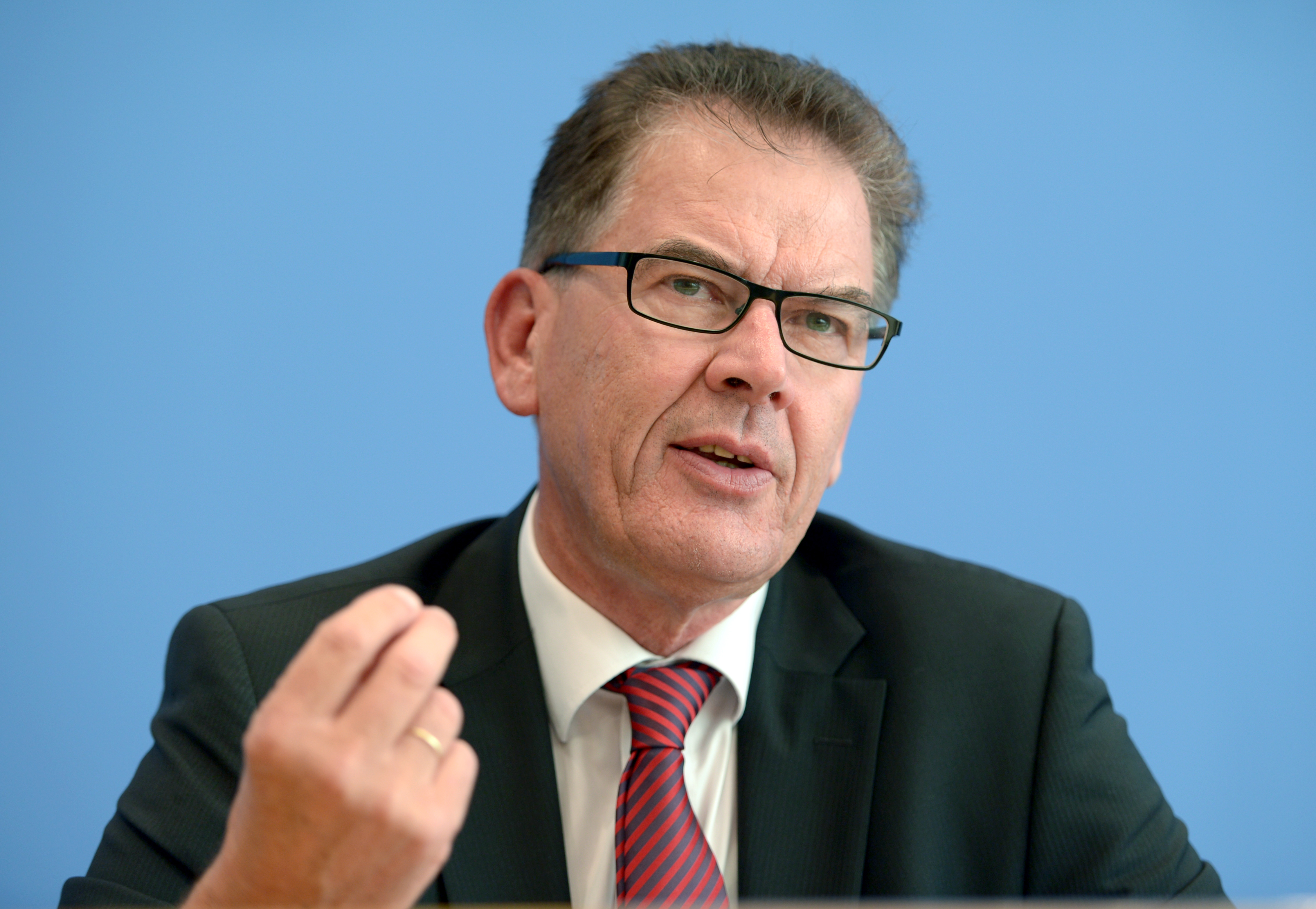 Bundesentwicklungsminister Müller: EU muss sich mehr für Flüchtlinge einsetzen