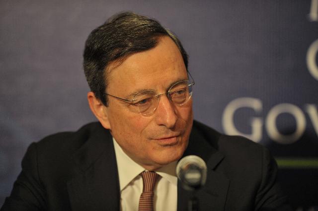 Draghi treibt trotz deutscher Kritik Anleihenplan voran