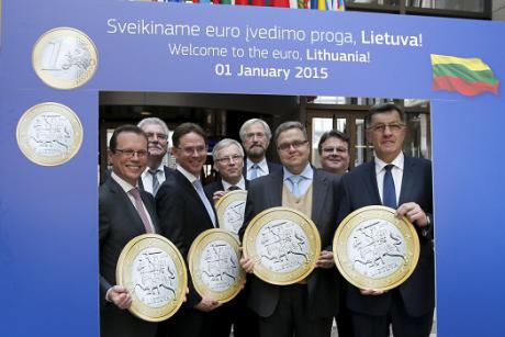 Litauen: Euro-Beitritt gegen Russlands Muskelspiele