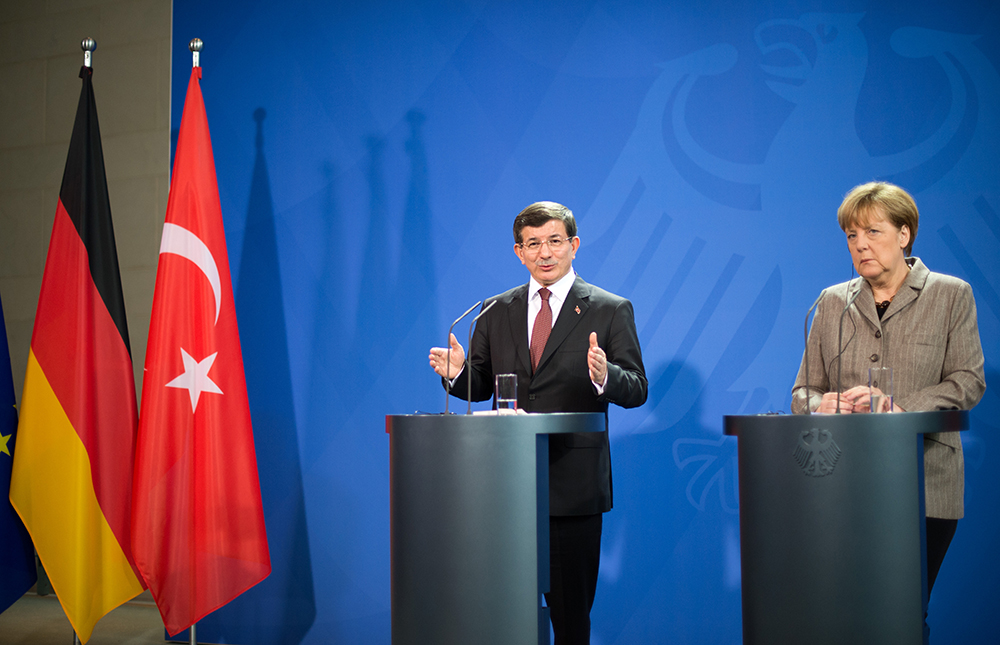 Davutoglu: EU-Beitritt der Türkei wäre "Friedenssignal für die Welt"