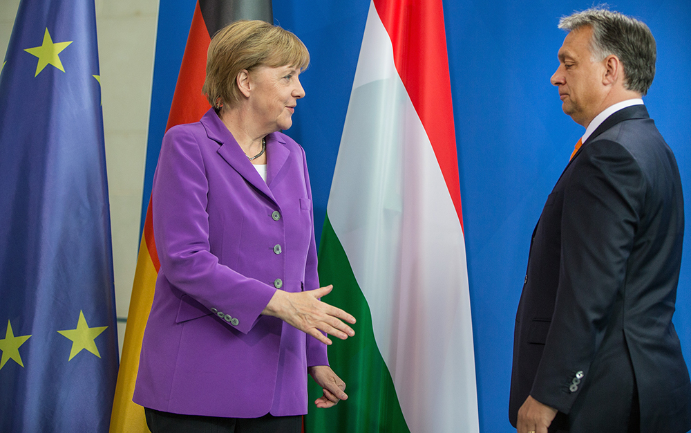 Merkel in Ungarn: "Orbán muss mehr auf Opposition hören"