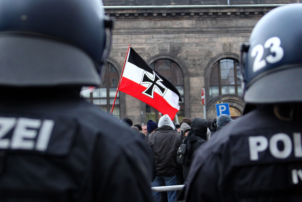 NPD bekommt erstmal weiter Geld vom Staat