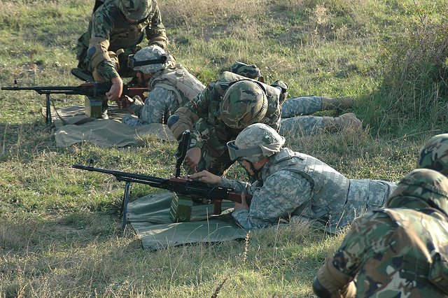 Debatte um die Europäische Armee: Pragmatismus statt Zukunftsvisionen