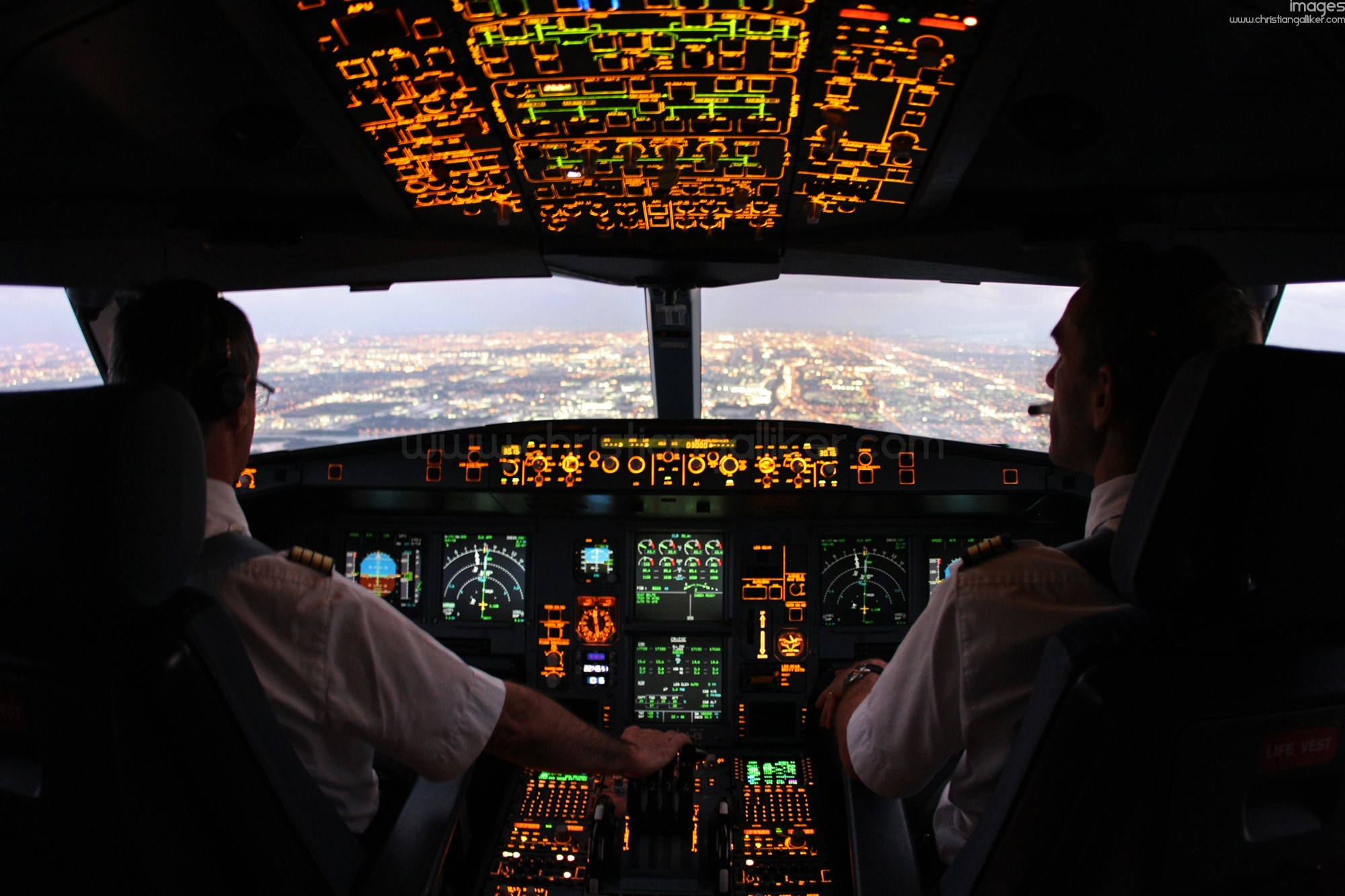 Nach Germanwings-Absturz: Mehrere Airlines verschärfen Vorschriften
