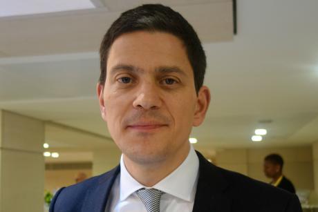David Miliband sprach bei der gestrigen Ebola-Konferenz in Brüssel. Foto: Georgi Gotev
