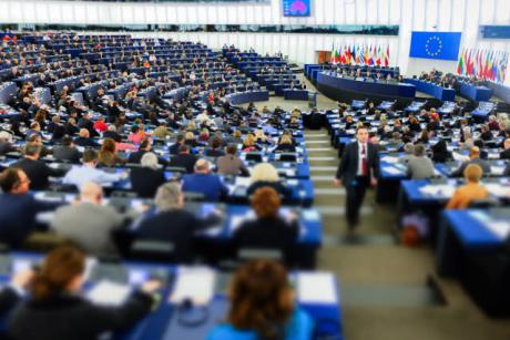 Betrugsverdacht gegen Europaabgeordnete der Front National