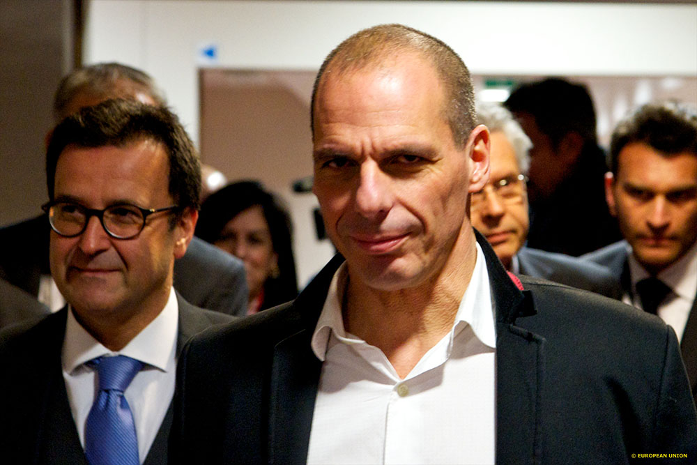 Varoufakis droht im Schuldenstreit mit Referendum und Neuwahlen