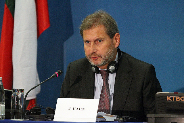 Hahn: Umgang mit Armeniern erschwert EU-Beitritt der Türkei