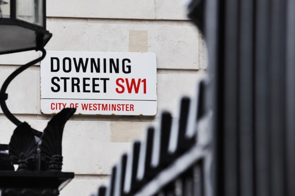 Britische Regierung strebt Gesetz zur Regelung von Handel nach Brexit an