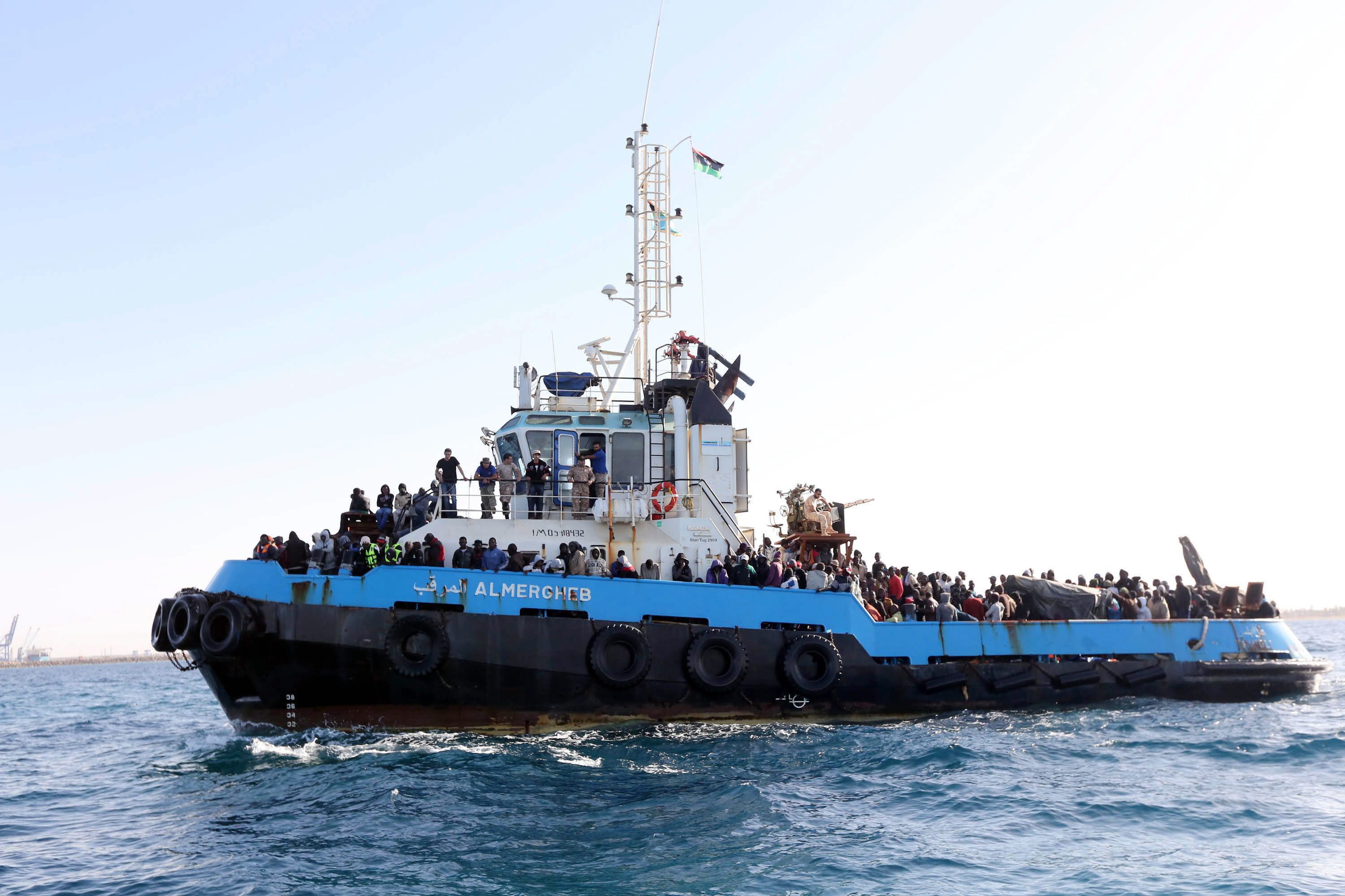 Mehr als 5.800 Flüchtlinge am Wochenende im Mittelmeer gerettet