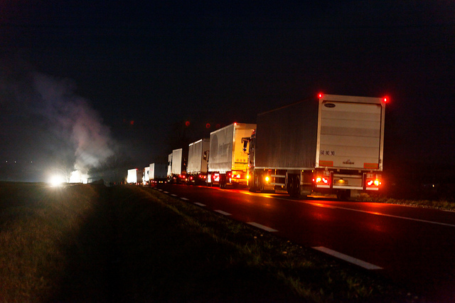 EU verdonnert Lkw-Kartell zu Rekordstrafe von fast drei Milliarden Euro