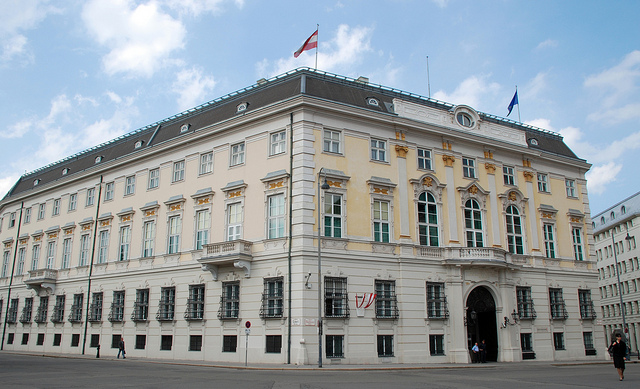 Österreichs Flüchtlingsproblematik: Regierung hofft auf EU