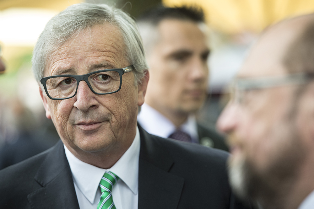 Juncker legt Verhandlungen mit Griechenland auf Eis