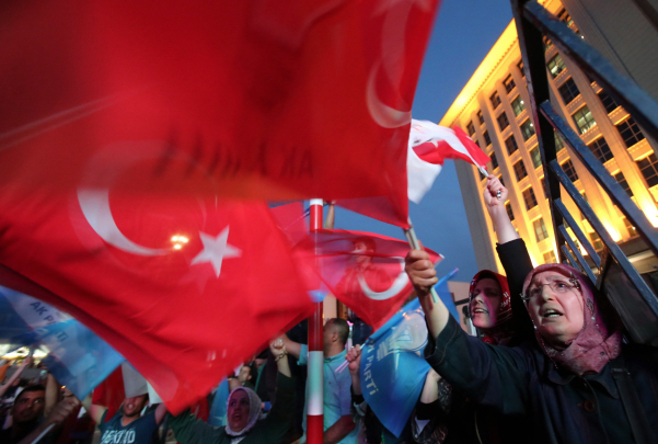 Die Aufhebung der Immunitäten im türkischen Parlament: Weiterer Schritt auf dem Weg zum Autoritarismus