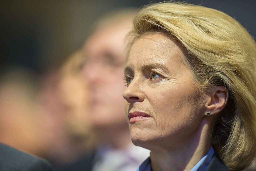 Von der Leyen fordert "langen Atem" bei Flüchtlings-Einsatz