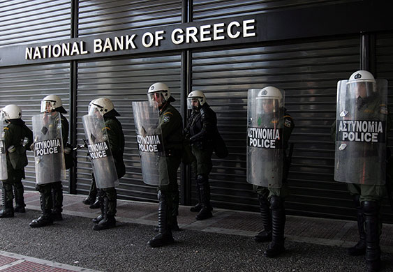Insider: Mehreren griechischen Banken droht Schließung