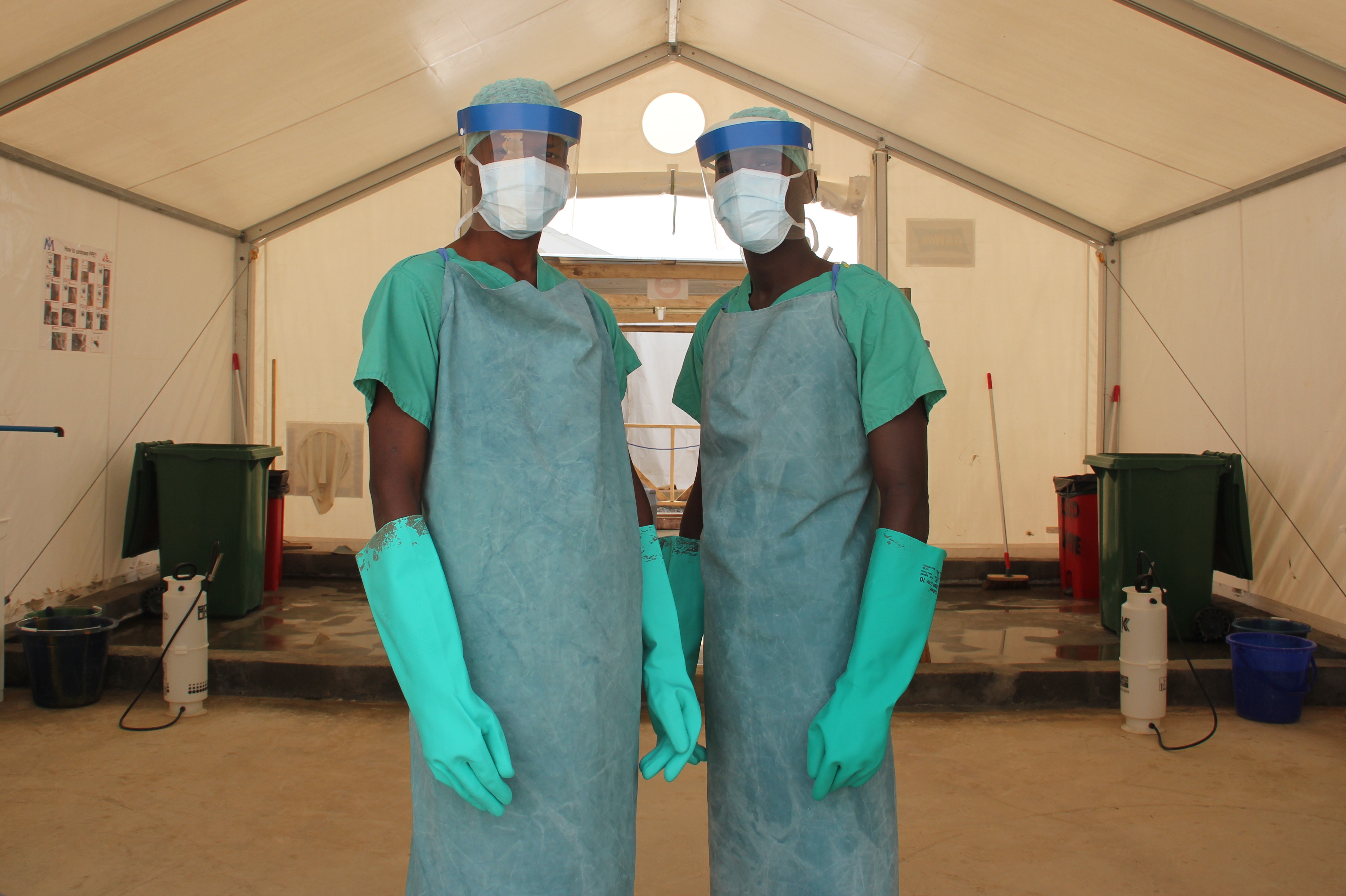 Ebola in Westafrika: Erstmals Impfstoff erfolgreich getestet