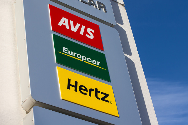 Mehr Transparenz bei Kfz-Anmietungen im EU-Ausland