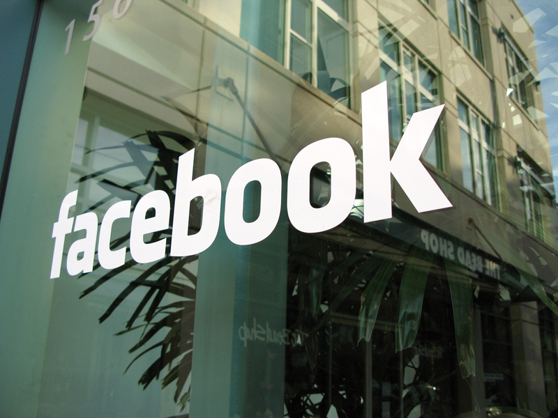Facebook: Datenschützer will soziales Netzwerk zu Pseudonymen zwingen