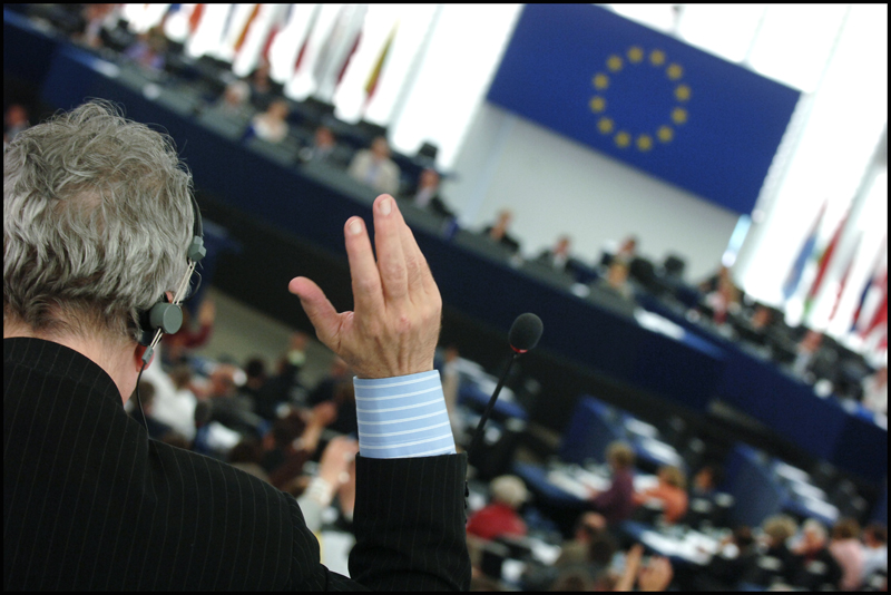 EU-Parlament ebnet Weg für Fluggastdaten-Speicherung