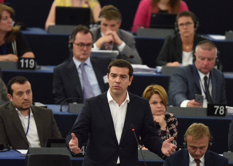 Pfiffe und Bravo-Rufe für Tsipras im Europaparlament