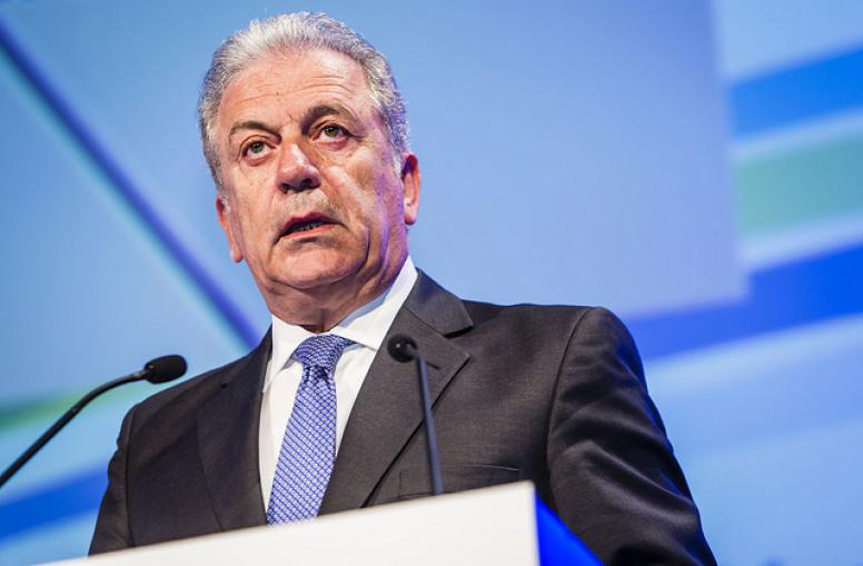 EU-Kommissar Dimitris Avramopoulos: Flüchtlingskrise ist "Crash test" für Europa
