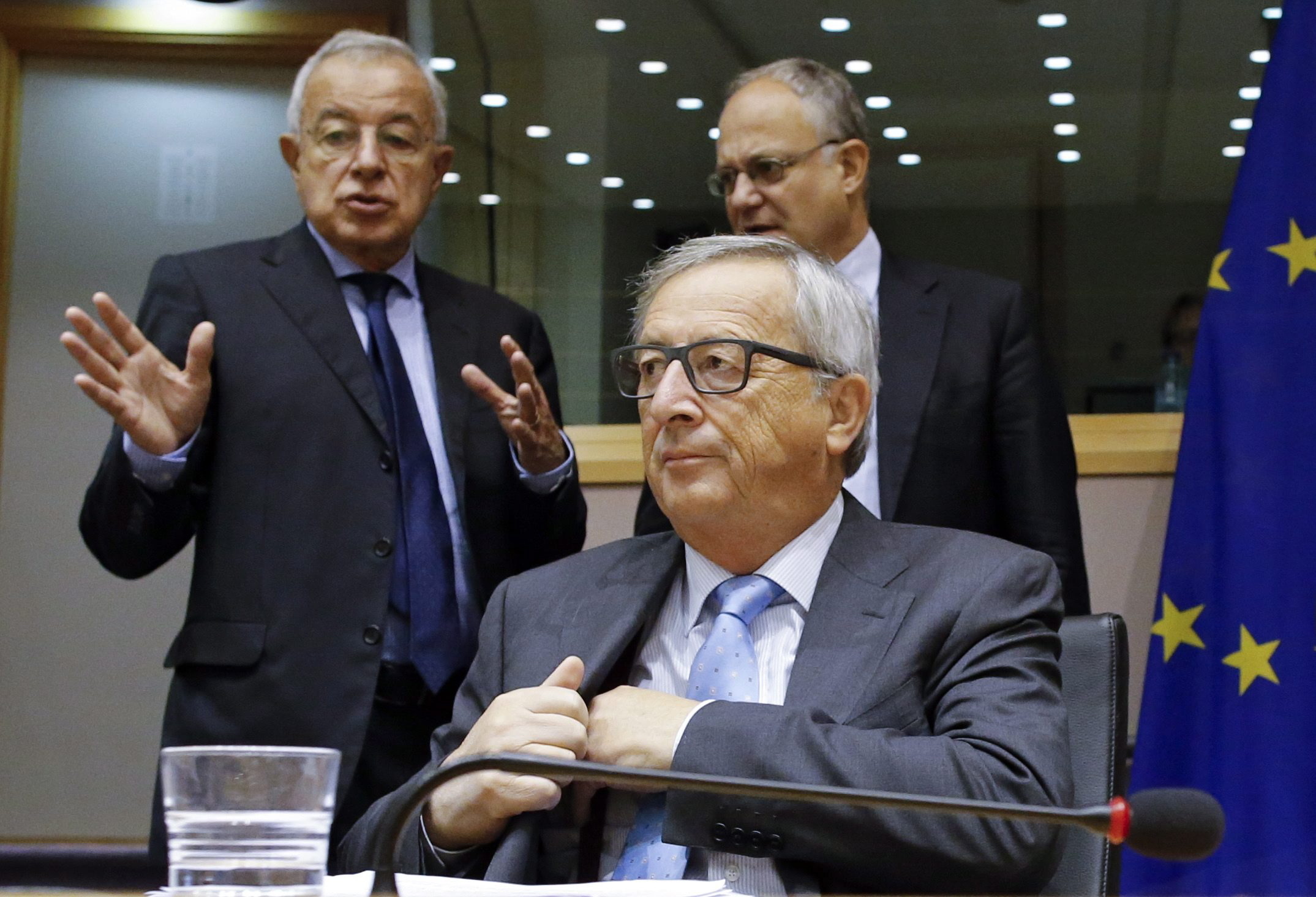 Juncker streitet Vorwürfe in LuxLeaks-Affäre ab