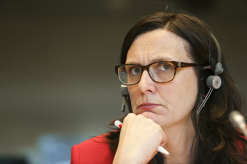 Malmström: VW-Skandal belastet TTIP-Verhandlungen