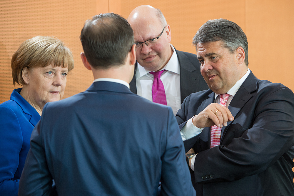 Merkel: Transitzonen können Flüchtlingskrise nicht lösen