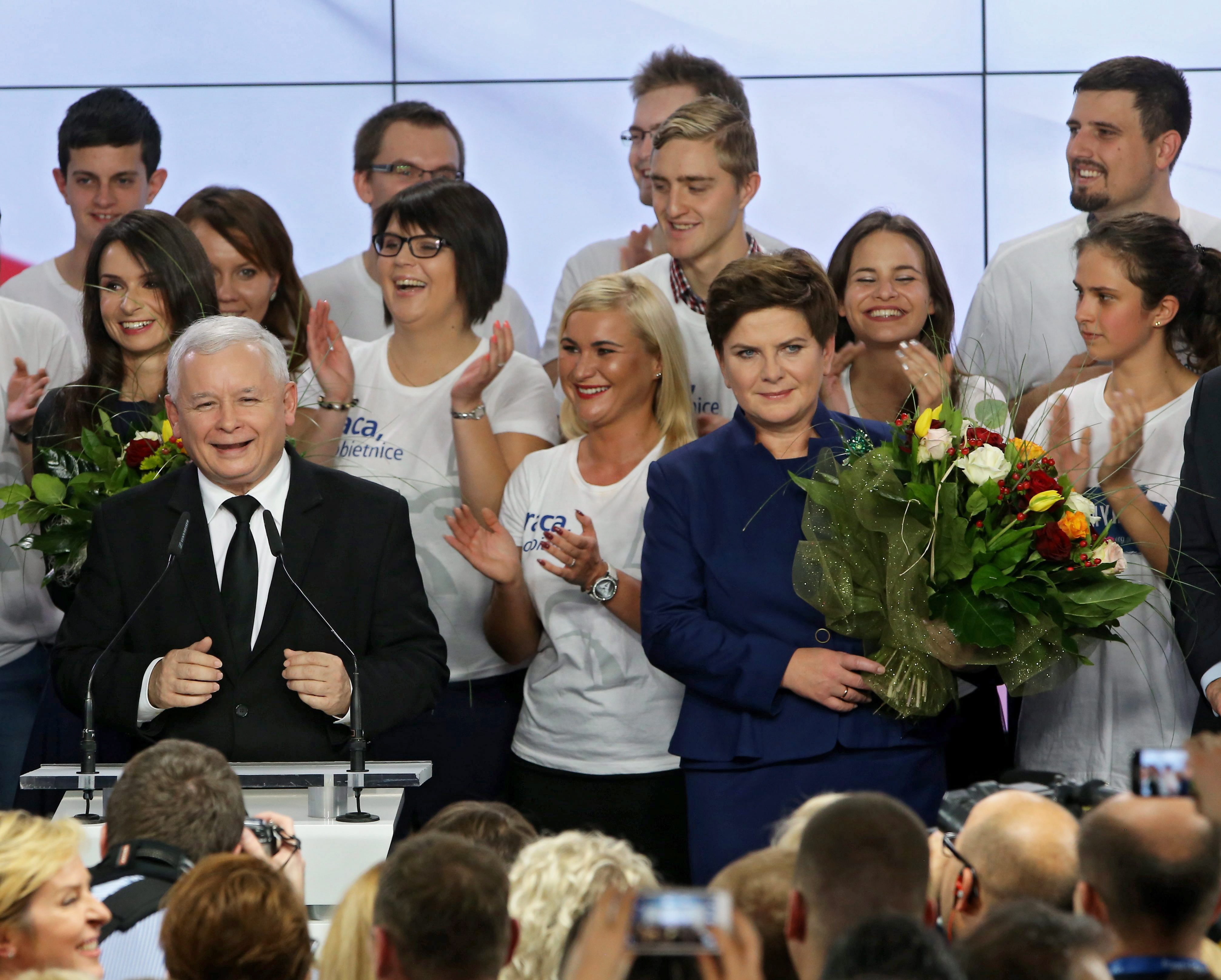Parlamentswahl in Polen: Absolute Mehrheit für Nationalkonservative PiS